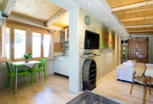 B&B Asparano Anita Open Space Ognina 0*,  Italy