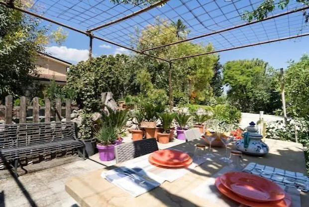 B&B Asparano Anita Open Space Ognina Italy